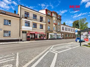 Pronájem bytu 4+kk, Úpice, Regnerova, 98 m2