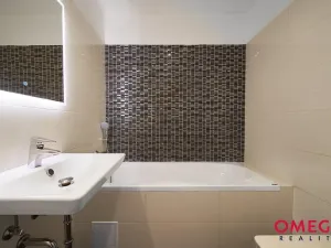 Prodej bytu 2+kk, Praha - Bubeneč, U studánky, 64 m2
