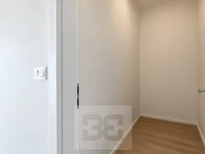 Pronájem bytu 2+kk, Praha - Černý Most, Arnošta Valenty, 39 m2
