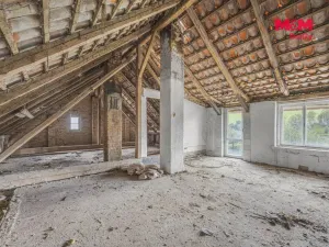 Prodej rodinného domu, Šárovcova Lhota, 160 m2