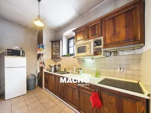 Prodej zemědělské usedlosti, Žďár, 181 m2