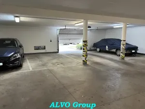 Pronájem garážového stání, Praha - Troja, K Haltýři, 14 m2