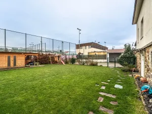 Prodej rodinného domu, Praha - Štěrboholy, Ústřední, 220 m2