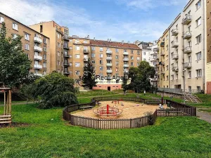 Prodej bytu 2+1, Praha - Libeň, Na Rokytce, 62 m2