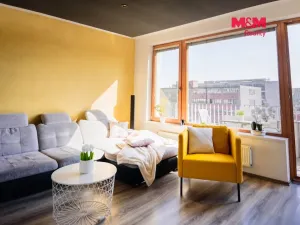 Pronájem bytu 2+kk, Praha - Hloubětín, Modrého, 55 m2