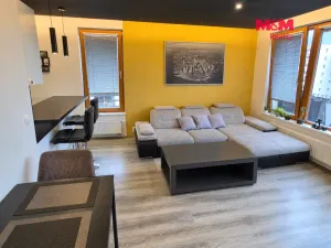 Pronájem bytu 2+kk, Praha - Hloubětín, Modrého, 55 m2