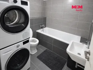 Pronájem bytu 2+kk, Praha - Hloubětín, Modrého, 55 m2