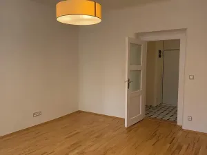 Pronájem bytu 2+kk, Praha - Žižkov, Křišťanova, 58 m2