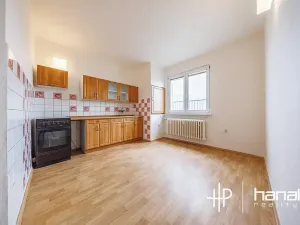 Prodej bytu 3+1, Olomouc, Jungmannova, 71 m2