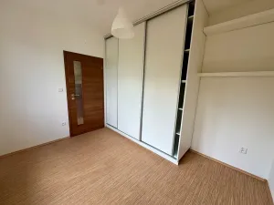 Pronájem bytu 4+1, Klatovy, Pod Hůrkou, 75 m2