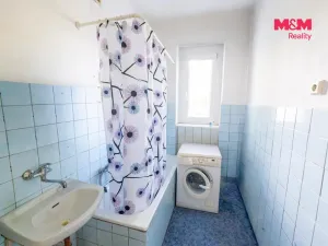 Prodej bytu 3+1, České Budějovice - České Budějovice 3, Čéčova, 82 m2