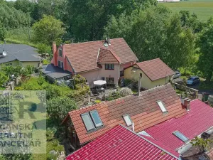 Prodej zemědělské usedlosti, Červené Pečky, Dobešovice, 425 m2