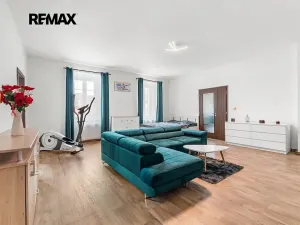 Prodej rodinného domu, Přeštice, Hlávkova, 335 m2