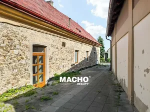Prodej rodinného domu, Řitka, Na návsi, 286 m2