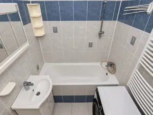 Prodej bytu 2+1, Praha - Letňany, Tupolevova, 61 m2