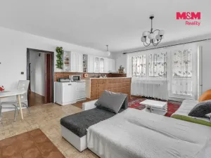 Prodej rodinného domu, Slavíkov - Horní Vestec, 140 m2