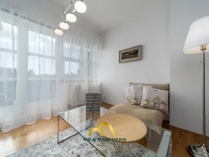 Pronájem bytu 3+kk, Praha - Vinohrady, Pod Karlovem, 85 m2