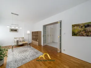 Pronájem bytu 3+kk, Praha - Vinohrady, Pod Karlovem, 85 m2