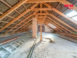 Prodej garáže, Břasy - Vranovice, 78 m2