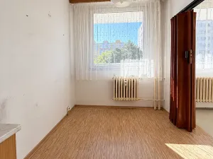 Prodej bytu 4+1, Praha - Bohnice, Řešovská, 79 m2