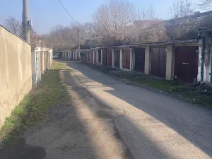 Pronájem garáže, Teplice, Libušina, 21 m2