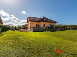 Prodej rodinného domu, Újezd, 346 m2
