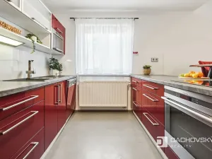 Prodej bytu 3+kk, Chrudim, Resselovo náměstí, 90 m2