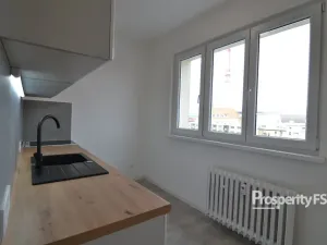 Pronájem bytu 3+1, Teplice - Řetenice, Duchcovská, 72 m2