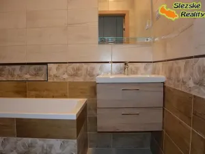 Pronájem bytu 2+1, Ostrava, Žilinská, 62 m2