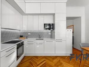 Pronájem bytu 2+kk, Praha - Bubeneč, Šmeralova, 52 m2