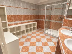 Pronájem bytu 4+1, Praha - Vinohrady, Vinohradská, 149 m2