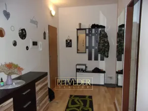 Pronájem bytu 1+1, Teplice, Benešovo náměstí, 66 m2