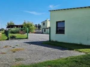 Pronájem výrobních prostor, Senice na Hané, Hliníky, 111 m2