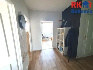 Prodej bytu 3+1, Vsetín, nám. Svobody, 78 m2