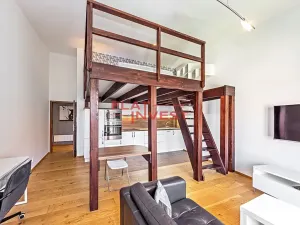 Pronájem bytu 2+kk, Praha - Libeň, Ve vrchu, 50 m2