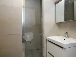 Pronájem bytu 1+kk, Praha - Braník, Údolní, 27 m2