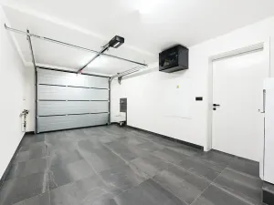 Prodej rodinného domu, Praha - Horní Počernice, Bříšťanská, 218 m2
