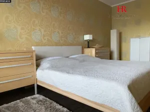 Pronájem bytu 2+kk, Praha - Holešovice, U Uranie, 65 m2
