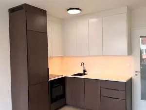 Pronájem bytu 2+kk, Praha, Toužimská, 43 m2