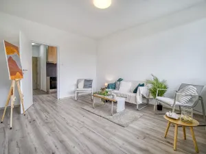 Pronájem bytu 1+kk, Tanvald, Radniční, 25 m2