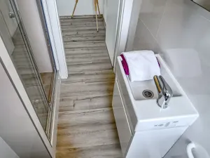 Pronájem bytu 1+kk, Tanvald, Radniční, 25 m2