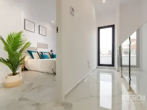 Prodej vily, Torrevieja, Španělsko, 95 m2