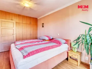Prodej bytu 3+1, Ostrov, Luční, 89 m2