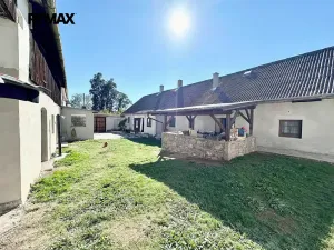 Prodej rodinného domu, Plavsko, 200 m2