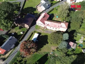 Prodej rodinného domu, Chlum Svaté Maří, Školní, 420 m2