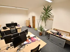 Pronájem kanceláře, Žďár nad Sázavou, Havlíčkovo nám., 230 m2