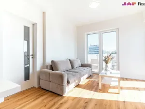 Pronájem bytu 2+kk, Brno, Komárovská, 54 m2