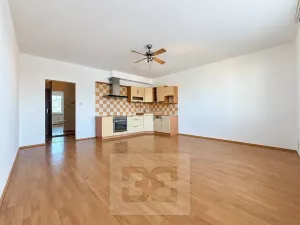 Pronájem bytu 1+kk, Brno, Hrázka, 39 m2