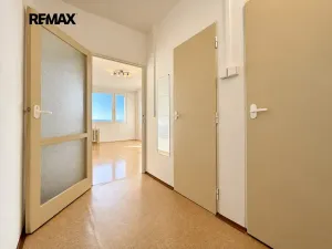 Pronájem bytu 1+kk, Praha - Braník, Vavřenova, 23 m2