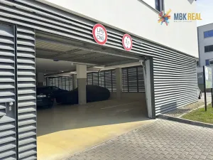 Pronájem garážového stání, Brno, Kociánka, 18 m2